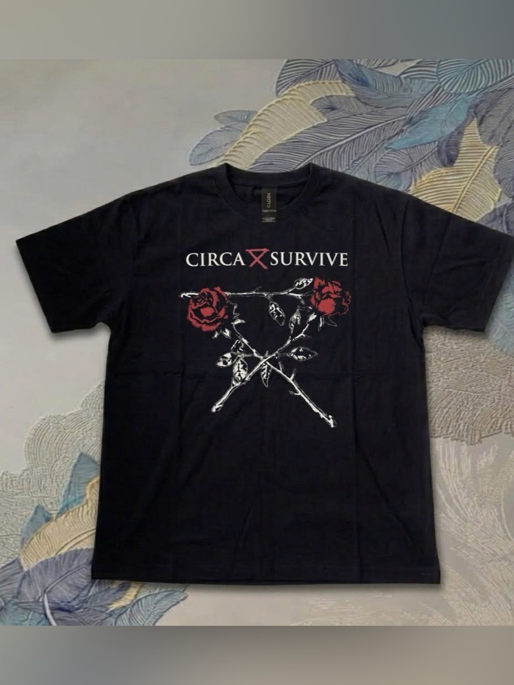 Circa Survive Black Band Tee Red Roses Graphic T-shirt alternative Rock